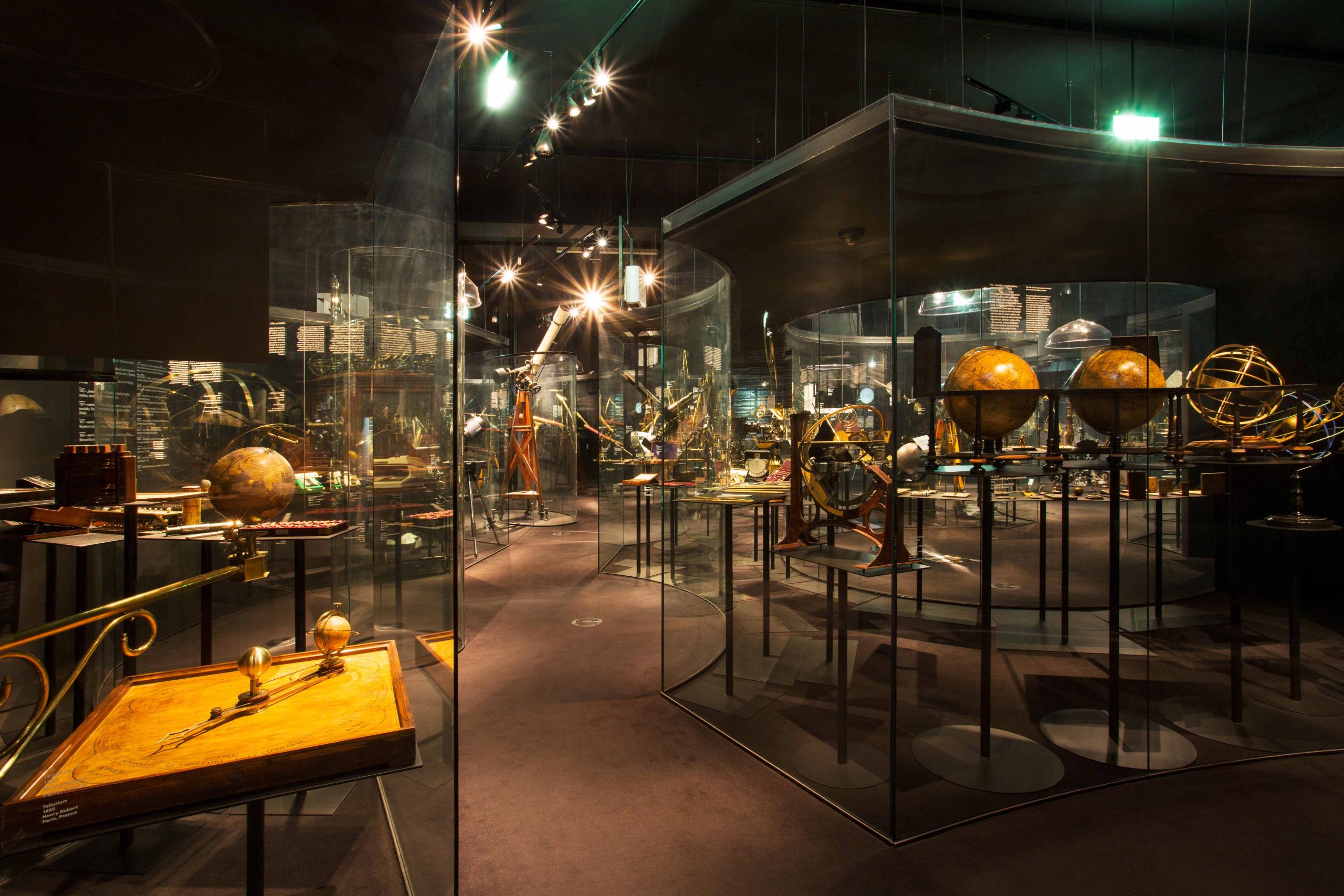 Permanent Exhibition Astronomy Compress